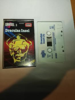 Europa Grusel Folge 3 Draculas Insel Weiß mit Blauen Druck 516432.0Europa(Innencover bemalt und Seite 1 der MC beschrieben)